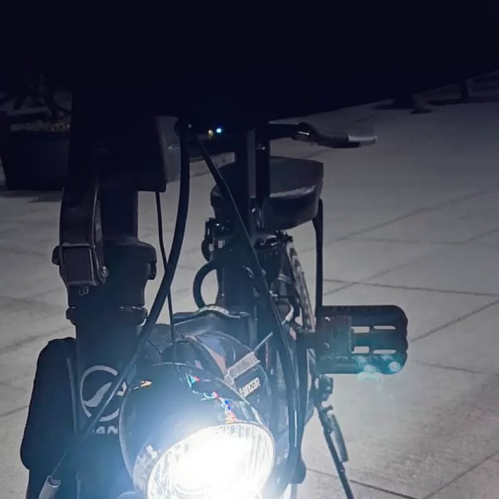Cycling Commute Gear - Vintage Style Bicycle Headlight LED Front